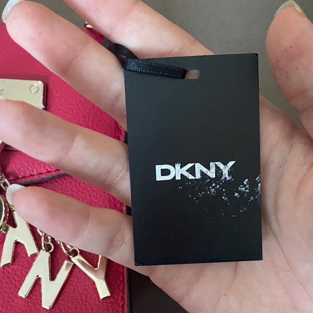 DKNY Fuchsia Crossbody Bag with Gold Accents - Picture 4 of 10